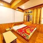 Hotel Shalimar The Mall Road Nainital