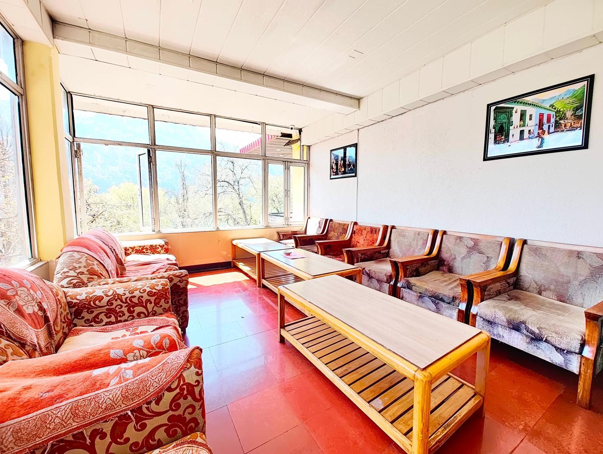 Shalimar The Mall Road 3* Nainital