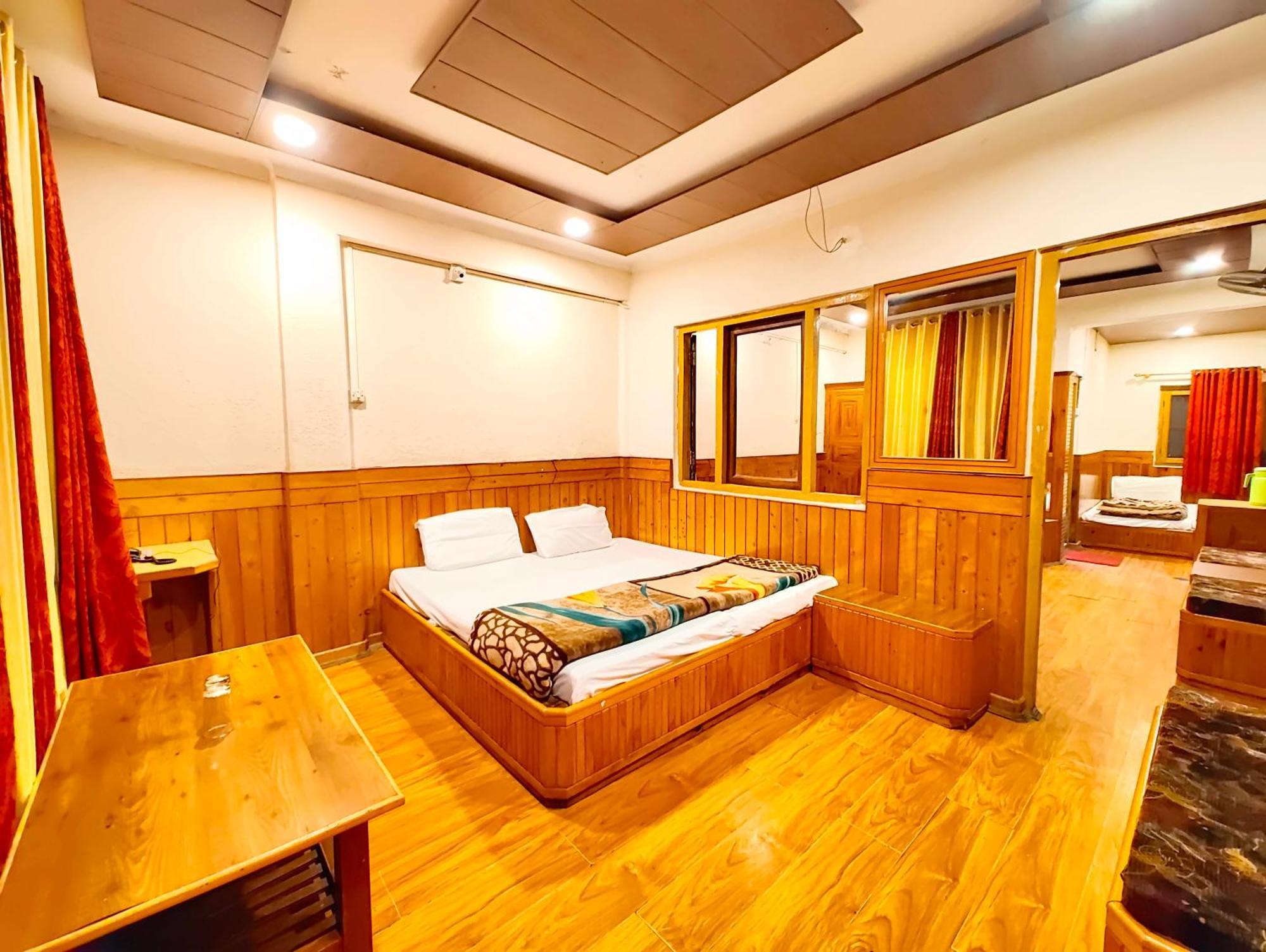 Hotel Shalimar The Mall Road Nainital